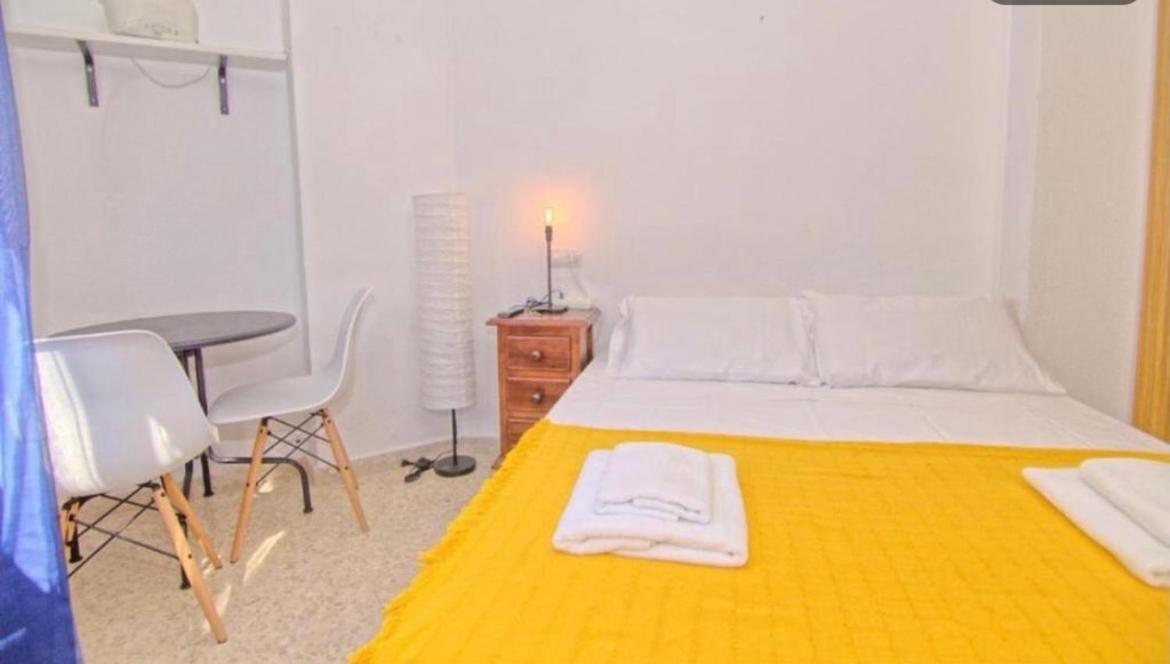 Guest House Mota Малага Экстерьер фото
